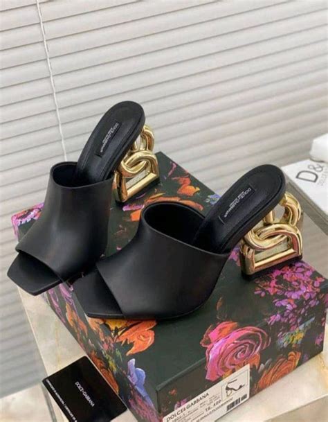 sandália dolce gabbana réplica|dolce and gabbana heels price.